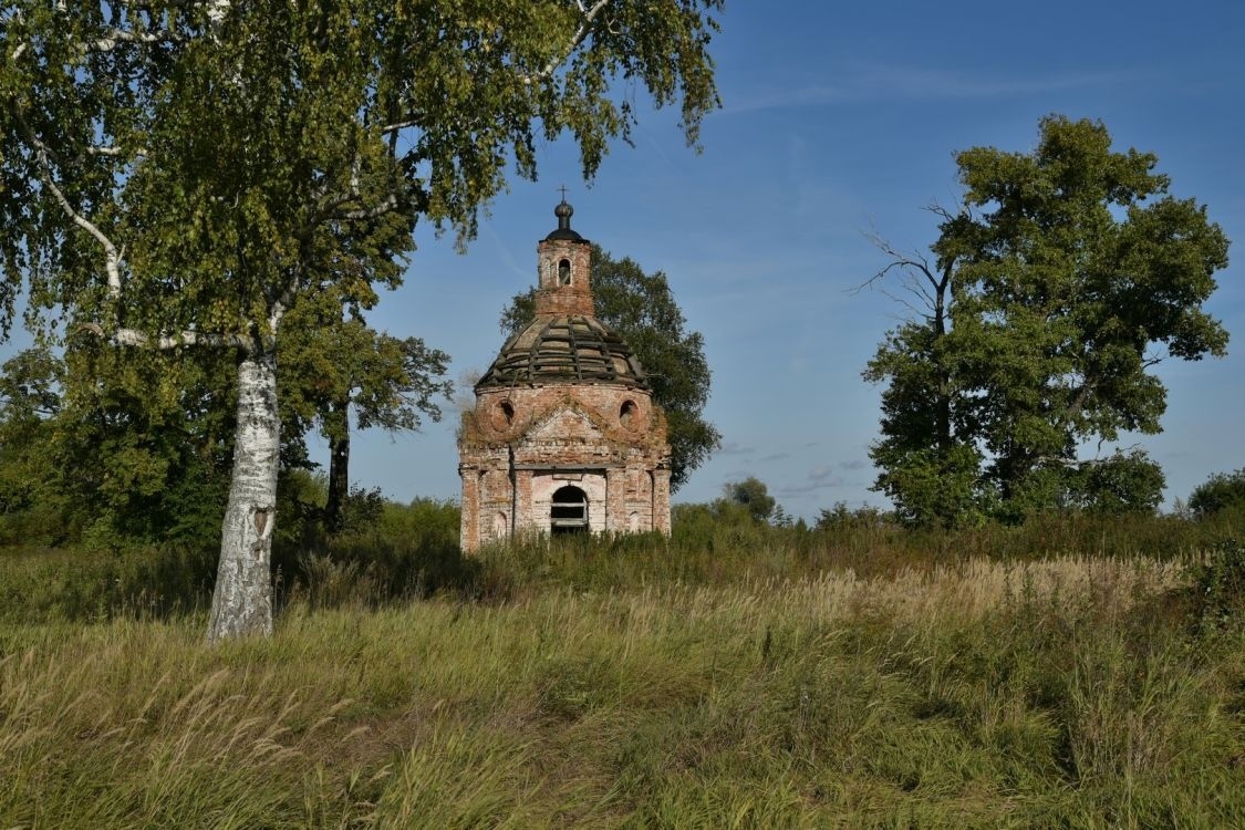 Каменная часовня в исчезнувшем селе Порфировка
